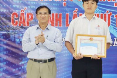 Giải nhất cuộc thi KHKT cấp tỉnh dành cho học sinh trung học lần thứ 10 năm học 2022-2023