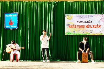 Tổ Ngữ văn ngoại khóa văn học “Khát vọng mùa xuân” năm học 2022-2023.