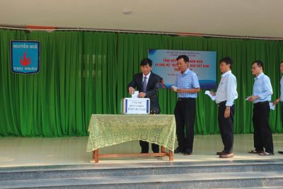 Trường THPT Nguyễn Huệ tham gia ủng hộ “Quỹ Vì Biển, Đảo Việt Nam”
